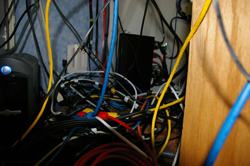 Illustration for article titled 10 Of Your Biggest Cable Management Disasters